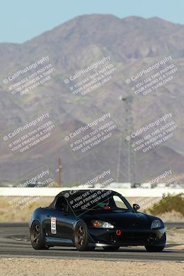 media/Oct-24-2025-Doghouse Garage (Fri) [[783d2ff07a]]/5-Beginner/Session 1 (Follow the Leader)/